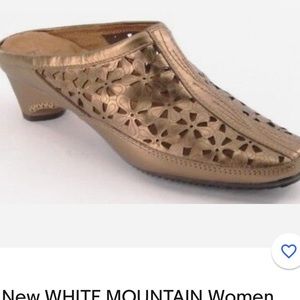 WHITE MOUNTAIN HEEL SLIDE MULE SHOE